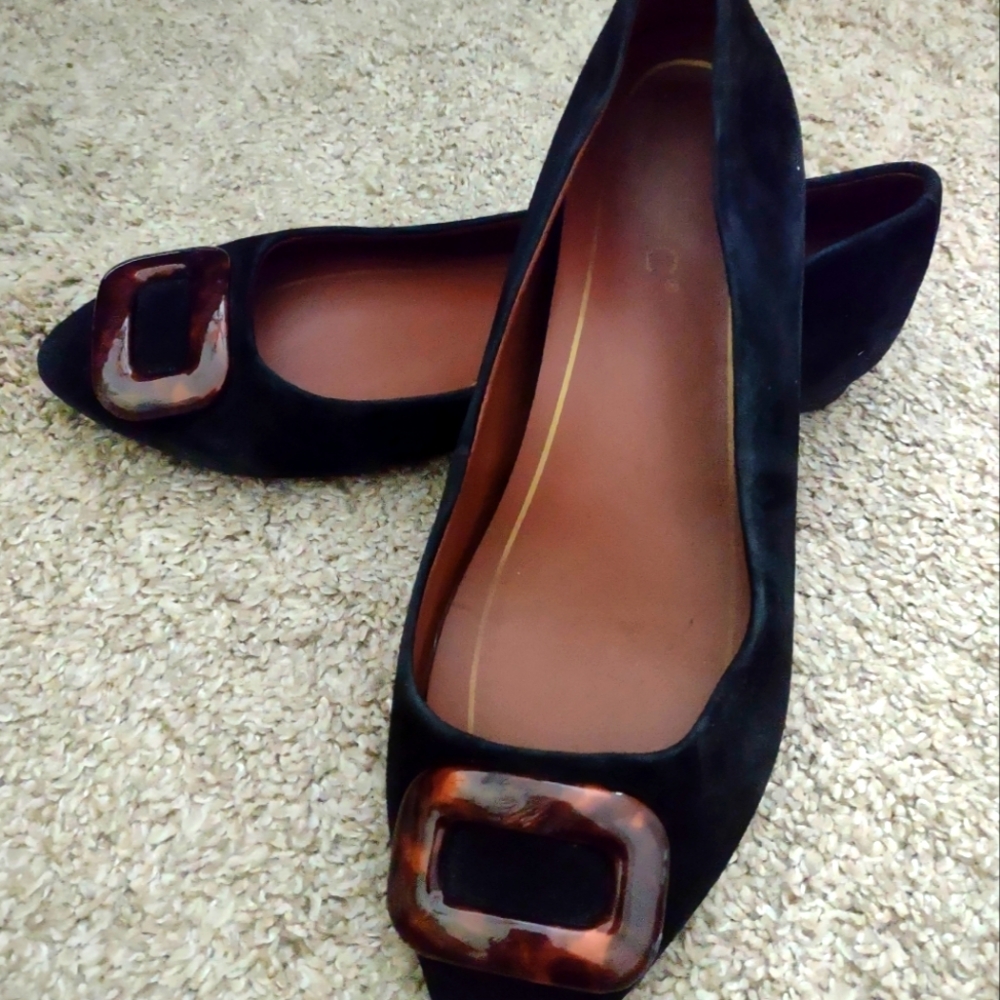 Vionic flats